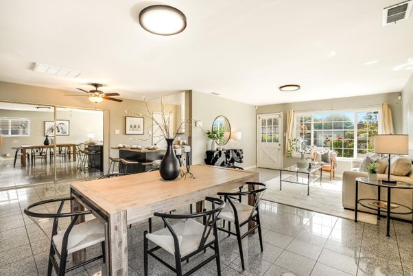 Dining room, Interior, Living room, Recessed Lighting