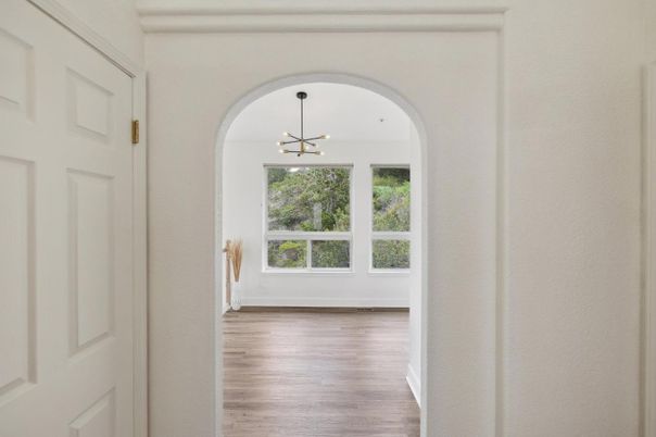 Interior, Pendant Lights, Wood Texture Flooring