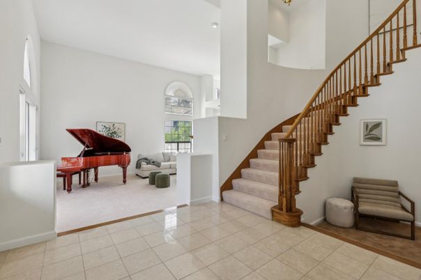 Interior, Piano, Recessed Lighting