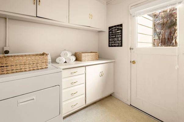 Interior, Washer