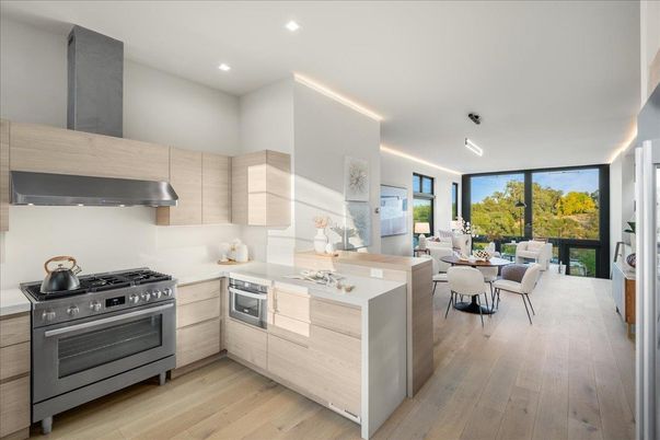 Dining room, Interior, Kitchen, Recessed Lighting, Stainless Steel Appliances, Wood Texture Flooring
