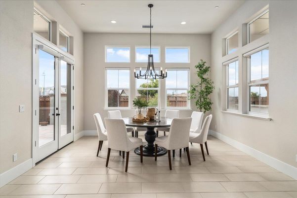 Chandelier, Dining room, Interior, Pendant Lights, Recessed Lighting