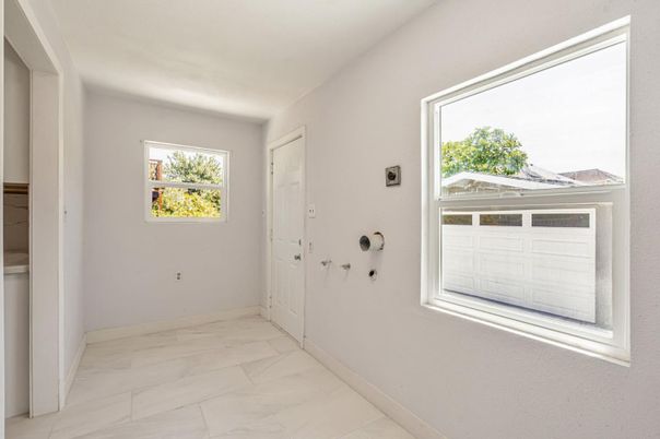Empty room, Interior, Marble