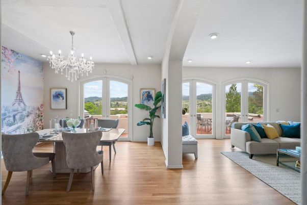 Chandelier, Dining room, Interior, Living room, Recessed Lighting, Wood Texture Flooring