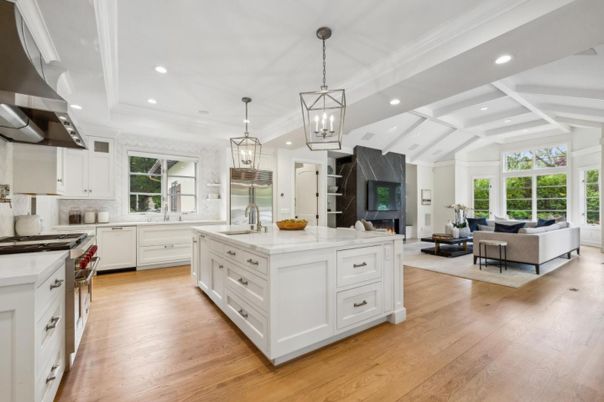 Chandelier, Interior, Kitchen, Living room, Pendant Lights, Recessed Lighting, Stainless Steel Appliances, Wood Texture Flooring