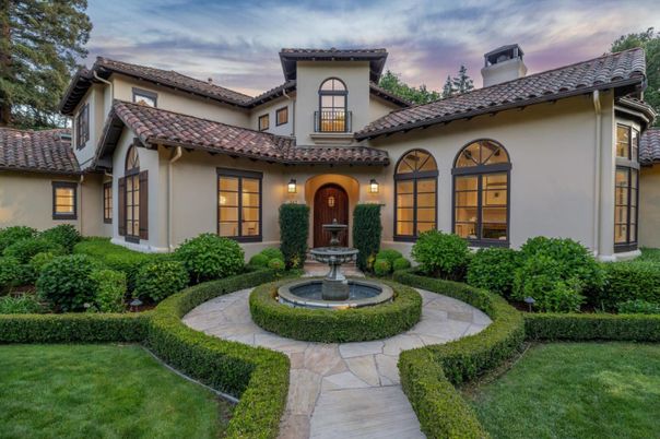 Backyard, Exterior, Facade, Mediterranean