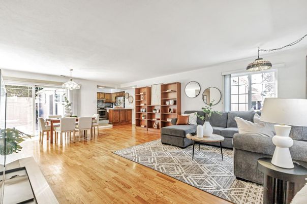 Chandelier, Dining room, Interior, Kitchen, Living room, Pendant Lights, Wood Texture Flooring