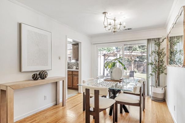 Chandelier, Dining room, Interior, Wood Texture Flooring