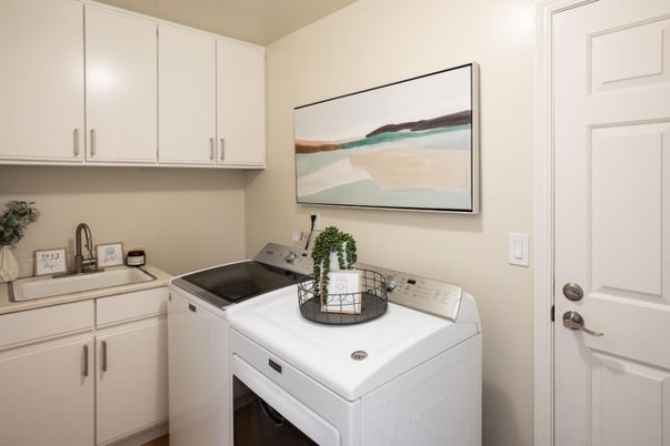 Interior, Washer