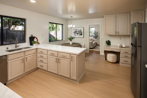Interior, Kitchen, Living room, Pendant Lights, Recessed Lighting, Wood Texture Flooring