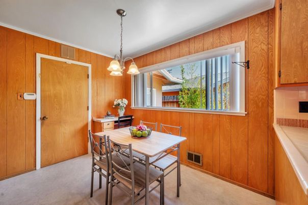 Dining room, Interior, Pendant Lights, Wooden Walls