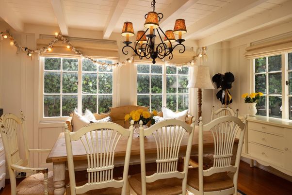 Chandelier, Dining room, Interior, Wood Texture Flooring
