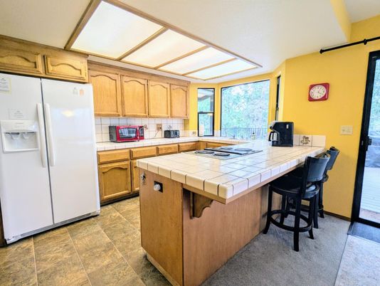 Interior, Kitchen, Tile Countertops