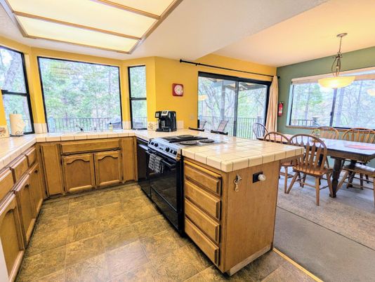 Dining room, Interior, Kitchen, Pendant Lights, Tile Countertops