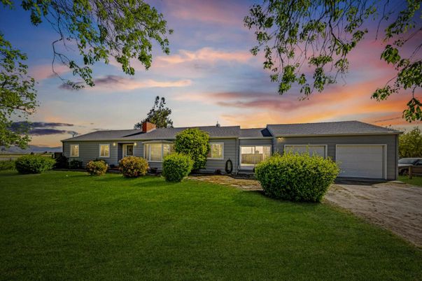 Attached, Backyard, Exterior, Facade, Ranch