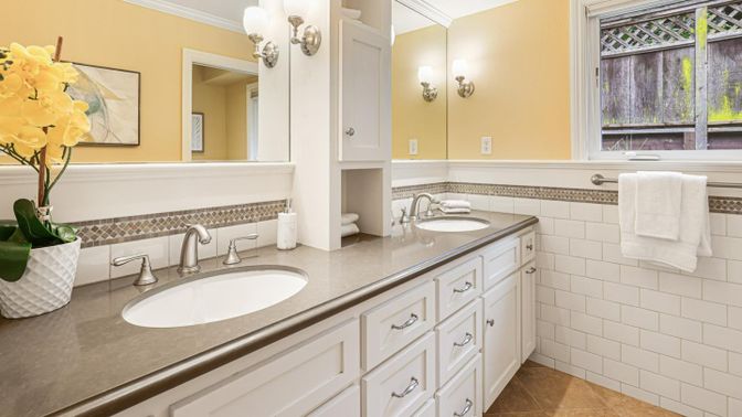 Bathroom, Dual Sink Vanities, Interior