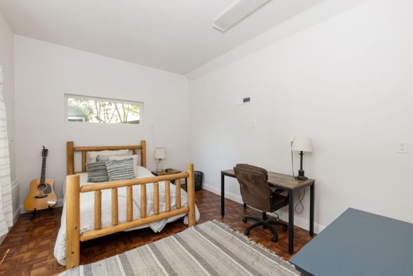 Bedroom, Home Office, Interior, Wood Texture Flooring