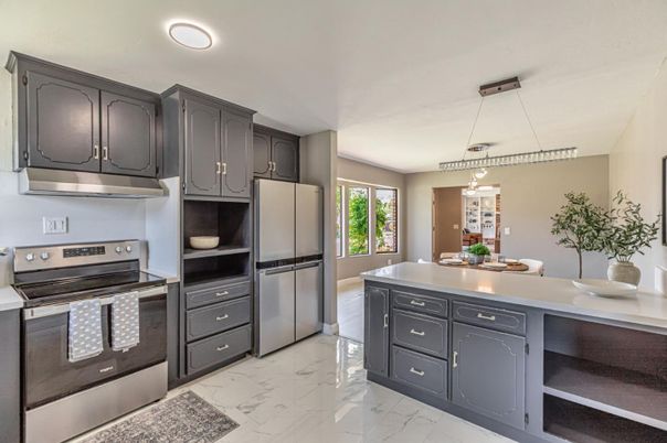 Dining room, Interior, Kitchen, Marble, Pendant Lights, Recessed Lighting, Stainless Steel Appliances