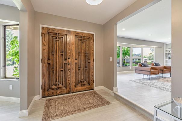 Interior, Recessed Lighting, Wood Texture Flooring