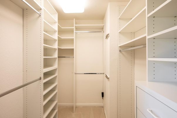 Interior, Walk-in Closets