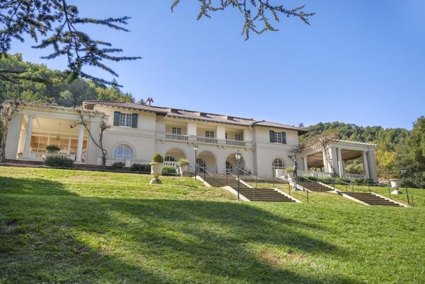 Backyard, Exterior, Facade, Mediterranean