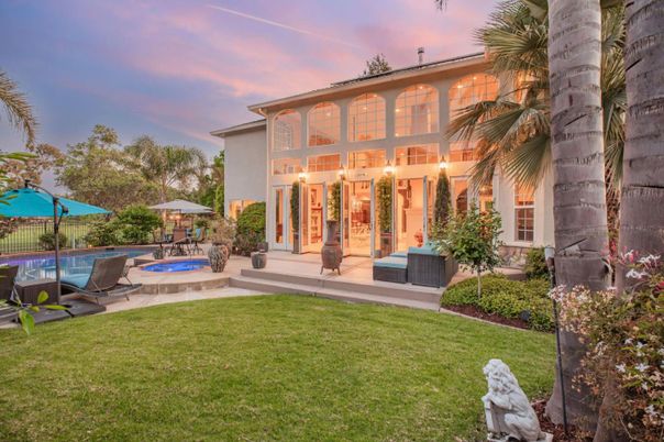 Backyard, Exterior, Pool