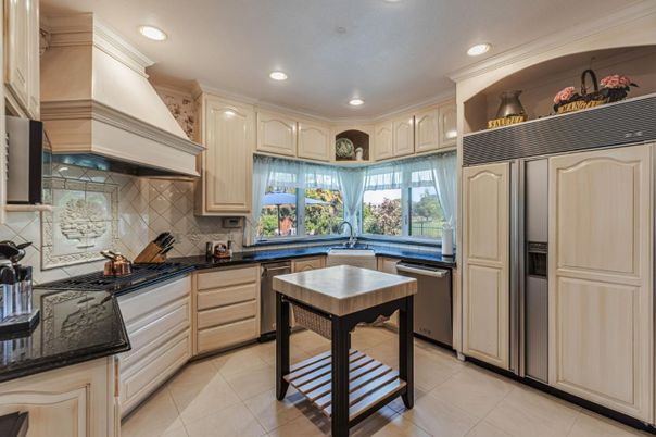 Interior, Kitchen, Recessed Lighting