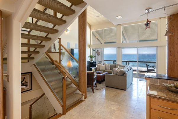 Interior, Living room, Recessed Lighting, Water
