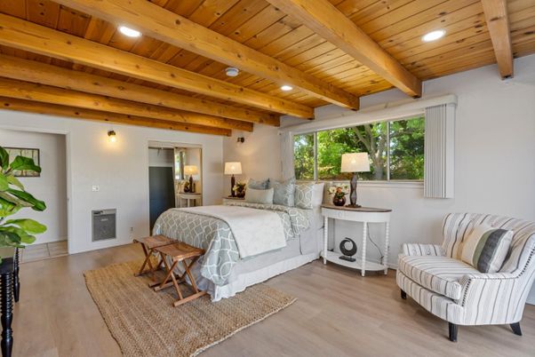 Bedroom, Interior, Recessed Lighting, Wooden Beams, Wooden Ceilings, Wood Texture Flooring