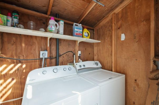 Interior, Washer, Wooden Beams, Wooden Ceilings, Wooden Walls