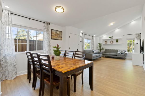 Dining room, Interior, Recessed Lighting, Wood Texture Flooring