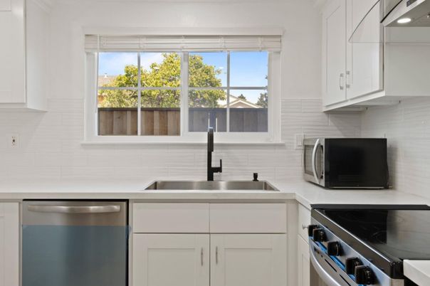 Interior, Kitchen, Stainless Steel Appliances