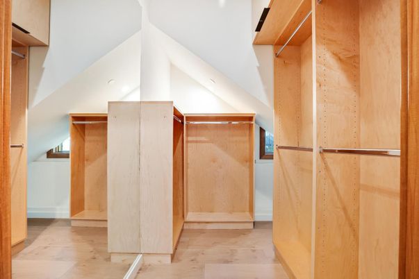 Interior, Walk-in Closets, Wood Texture Flooring