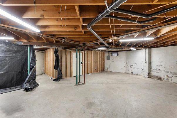 Interior, Wooden Beams