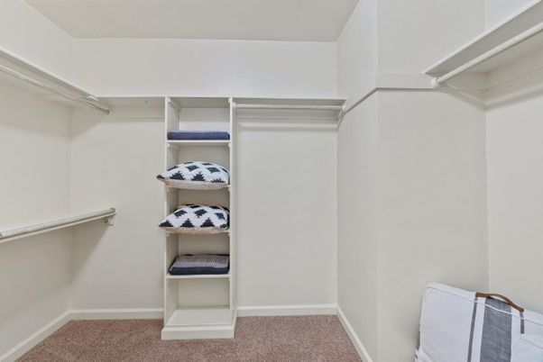 Interior, Walk-in Closets