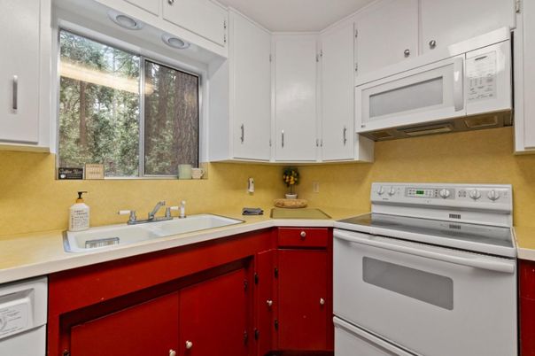 Interior, Kitchen