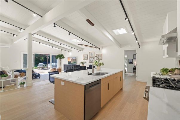 Interior, Kitchen, Pendant Lights, Wood Texture Flooring
