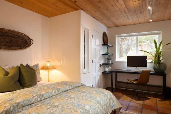 Bedroom, Home Office, Interior, Wooden Ceilings