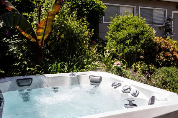 Exterior, Hot Tub