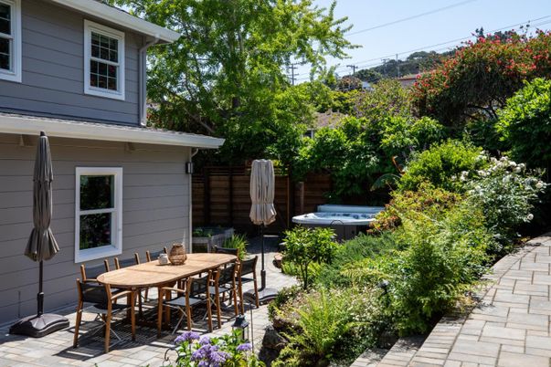 Exterior, Hot Tub