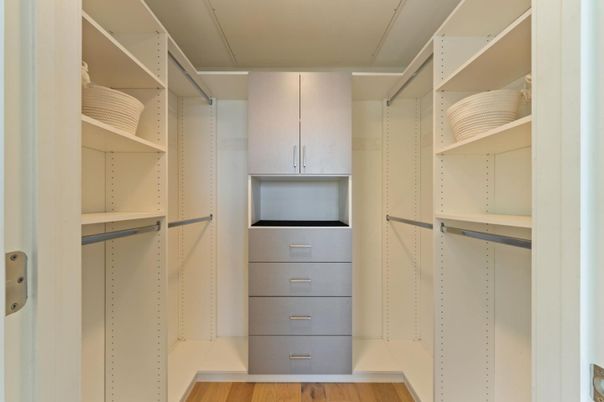Interior, Walk-in Closets, Wood Texture Flooring