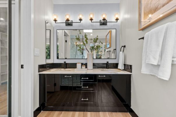 Bathroom, Dual Sink Vanities, Interior, Wood Texture Flooring