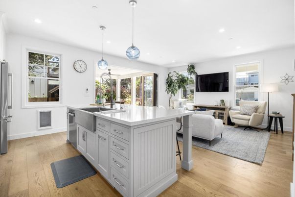 Interior, Kitchen, Living room, Pendant Lights, Recessed Lighting, Wood Texture Flooring