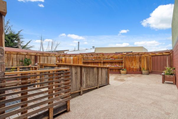 Backyard, Exterior
