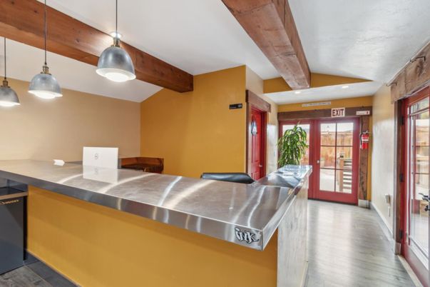 Interior, Pendant Lights, Recessed Lighting, Wooden Beams, Wood Texture Flooring