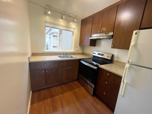 Interior, Kitchen, Wood Texture Flooring