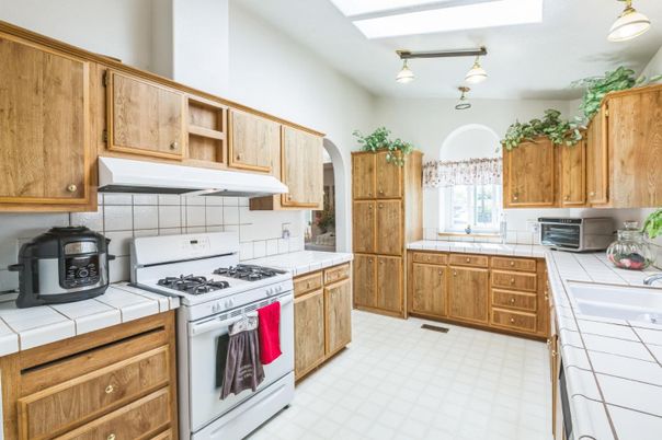 Interior, Kitchen, Tile Countertops