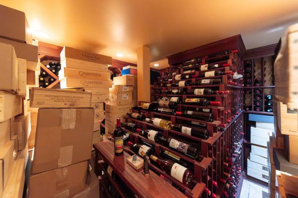 Interior, Recessed Lighting, Wine Storage