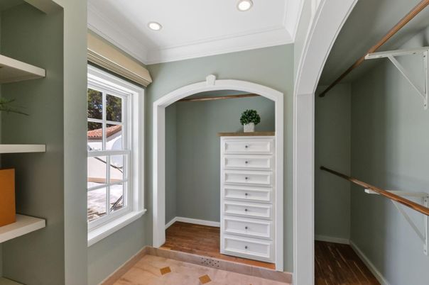 Interior, Recessed Lighting, Walk-in Closets, Wood Texture Flooring