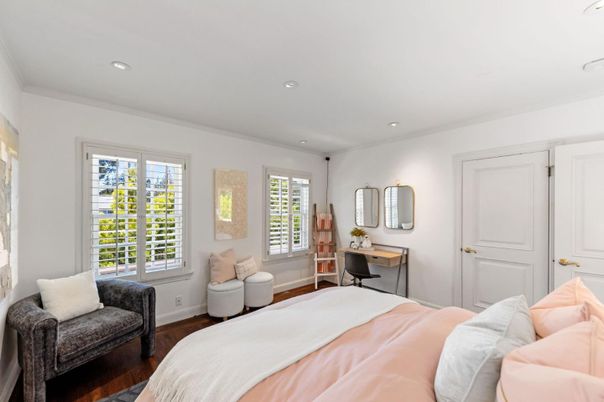 Bedroom, Home Office, Interior, Recessed Lighting, Wood Texture Flooring